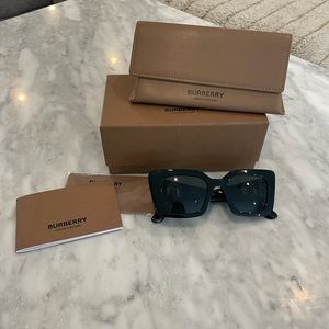 Burberry sunglasses